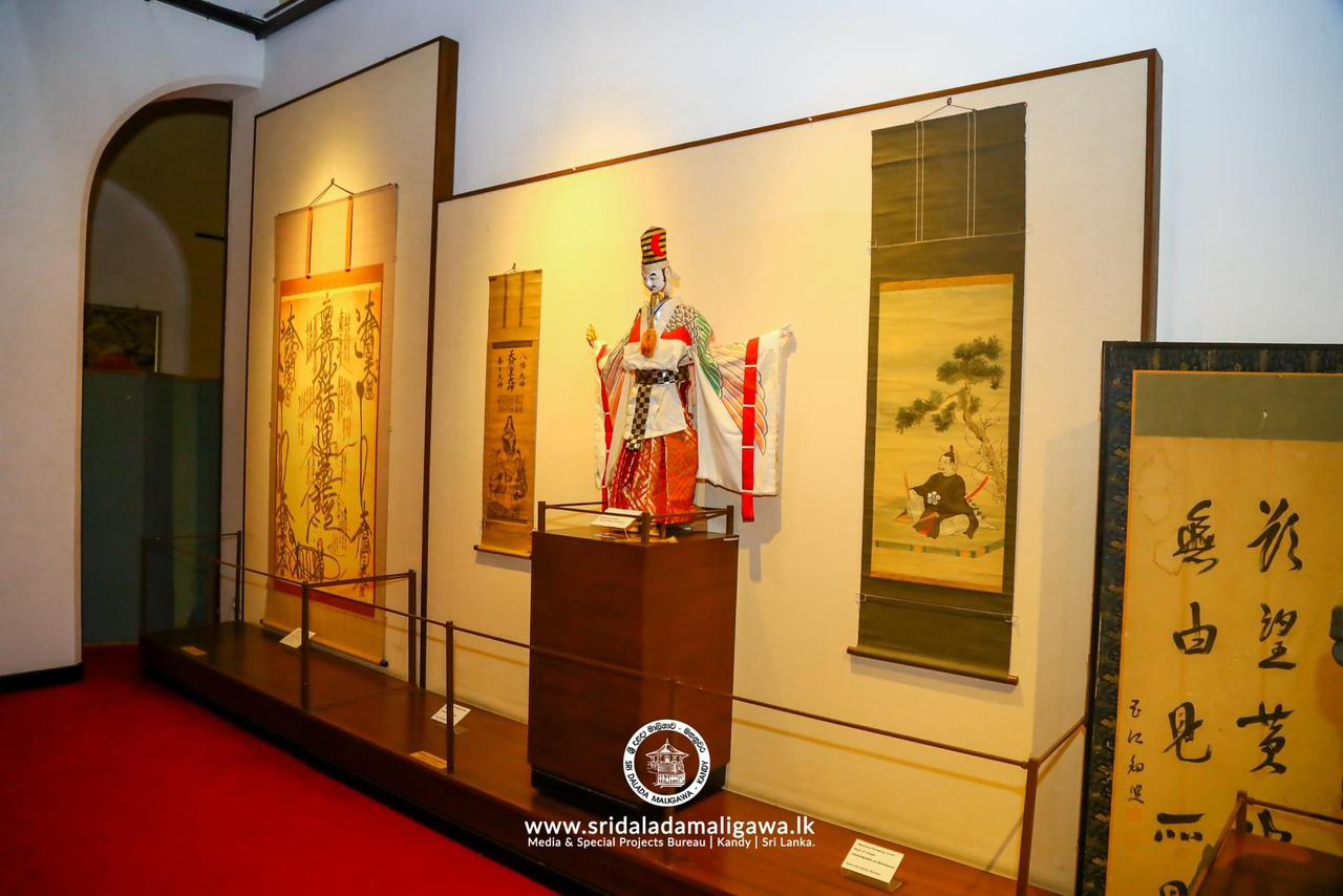 Japanese exhibition hall 04