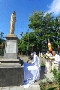 Ceremony-in-Front-of-The-Statue-of-Srimath-Anagarika-Dharmapala-01